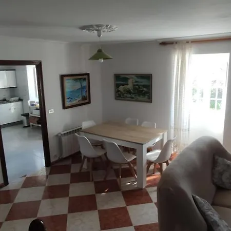 Holiday home Casa Telleira